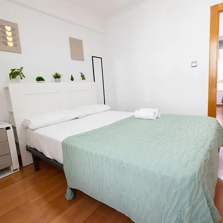 Ofrenda Del Pilar Turistea Zaragoza