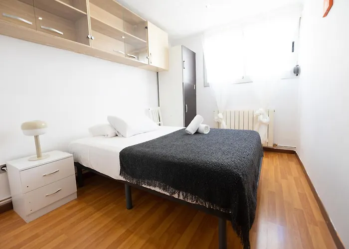 Ofrenda Del Pilar Turistea Zaragoza